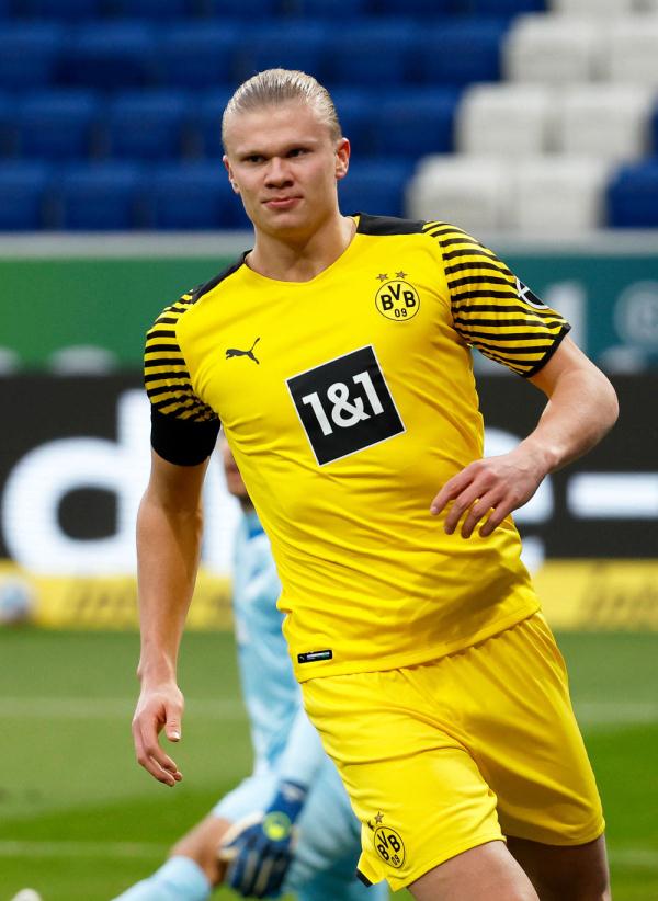 杨铭锐：先踢好中超再说留洋，最想去西班牙（杨铭锐：先在中超证明自己，留洋首选西班牙）