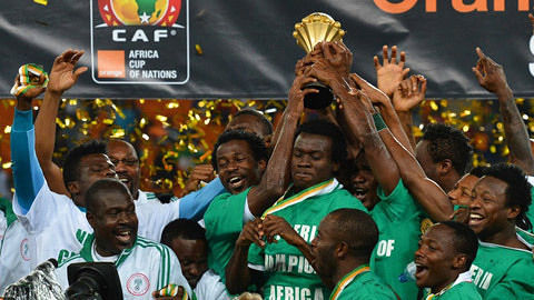 埃雷拉：阿根廷德比氛围独一无二，超过了双红会、曼市等德比（埃雷拉：阿根廷德比氛围无人能及，胜过双红会与曼市德比）