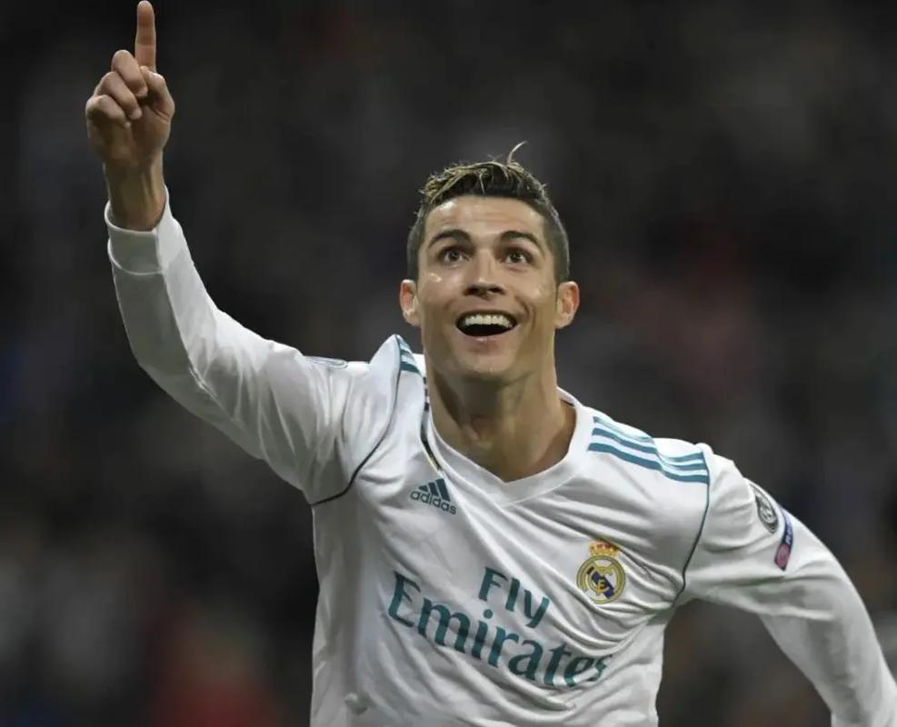 切利克：对主场首个进球期待了很久，我想打进更多的进球（切利克：主场处子球等了太久，我还想进更多球）