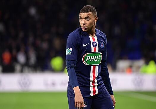 米体：索博曾两次接近加盟米兰，因年龄及朗尼克任命取消告吹（米体：索博两度接近签约米兰，因年龄因素与朗尼克任命取消最终流产）