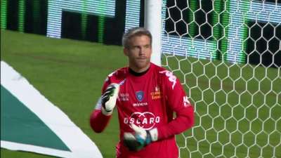 剑南春｜米兰连丢两球2-2帕尔马，莱奥点射，萨56贴地斩破门（剑南春｜米兰先丢两球后2-2战平帕尔马，莱奥点球命中，萨第56分钟贴地斩破门）