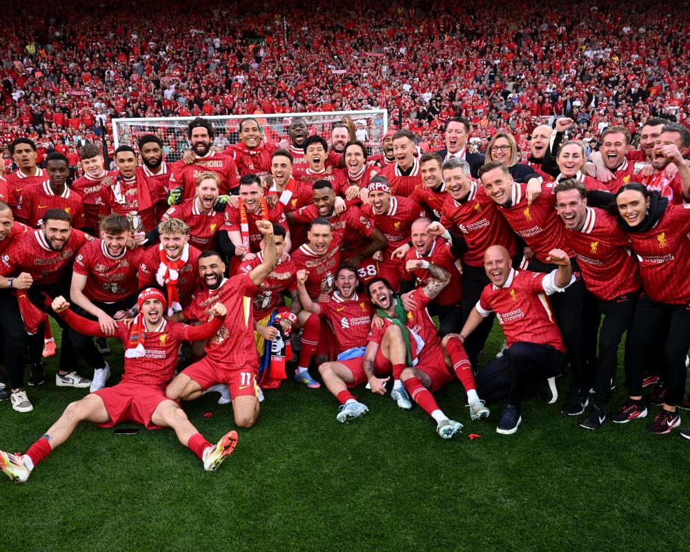 才华横溢，法国国脚谢尔基vs多特蒙德个人集锦（天赋尽显：法国国脚谢尔基对阵多特蒙德个人高光集锦）